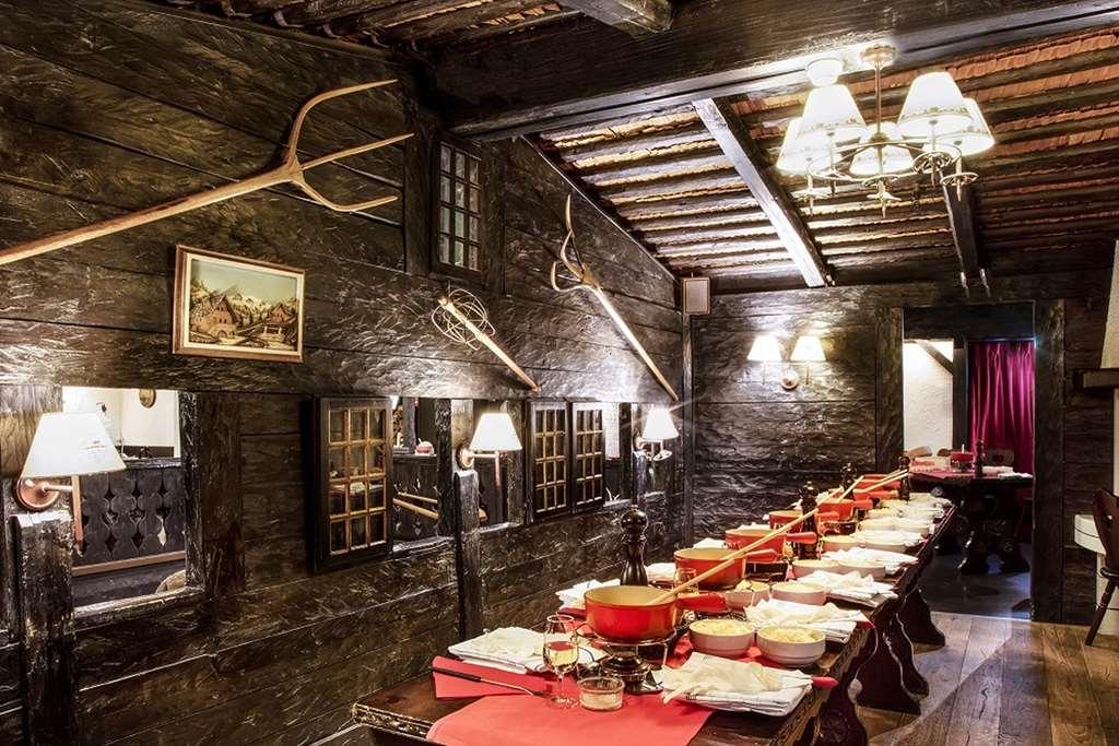 Edelweiss Manotel Женева Ресторан фото